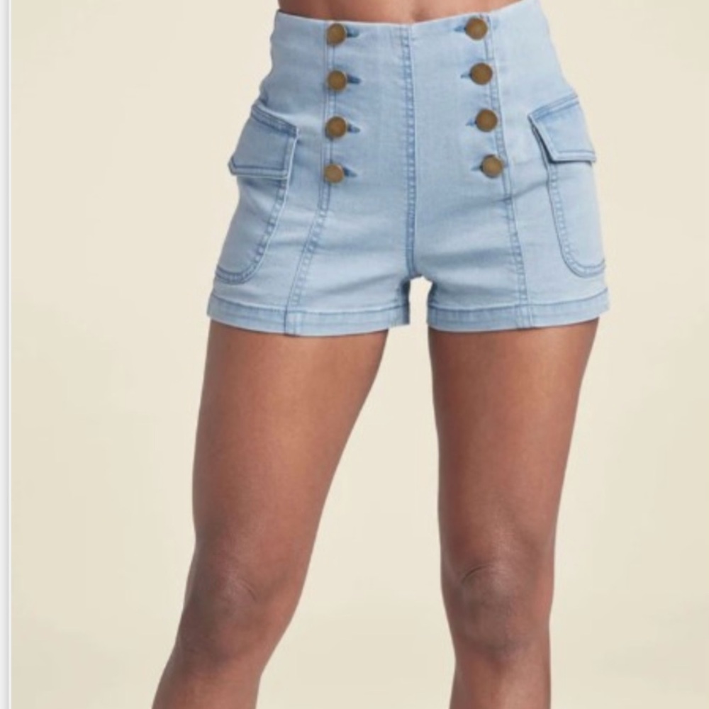 VENUS Light Blue High Waist Button Front Shorts